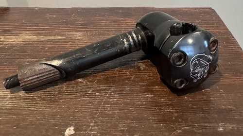 Mongoose black stem old - black,
